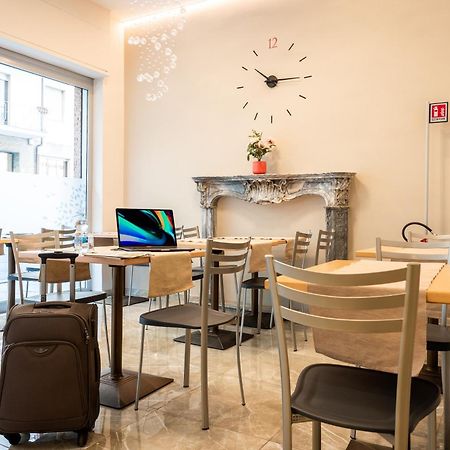 Hotel Victoria Coni Extérieur photo