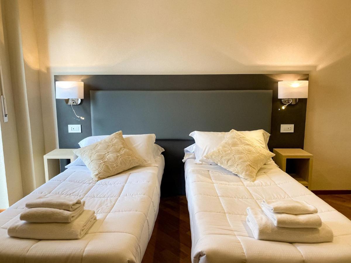 Hotel Victoria Coni Extérieur photo
