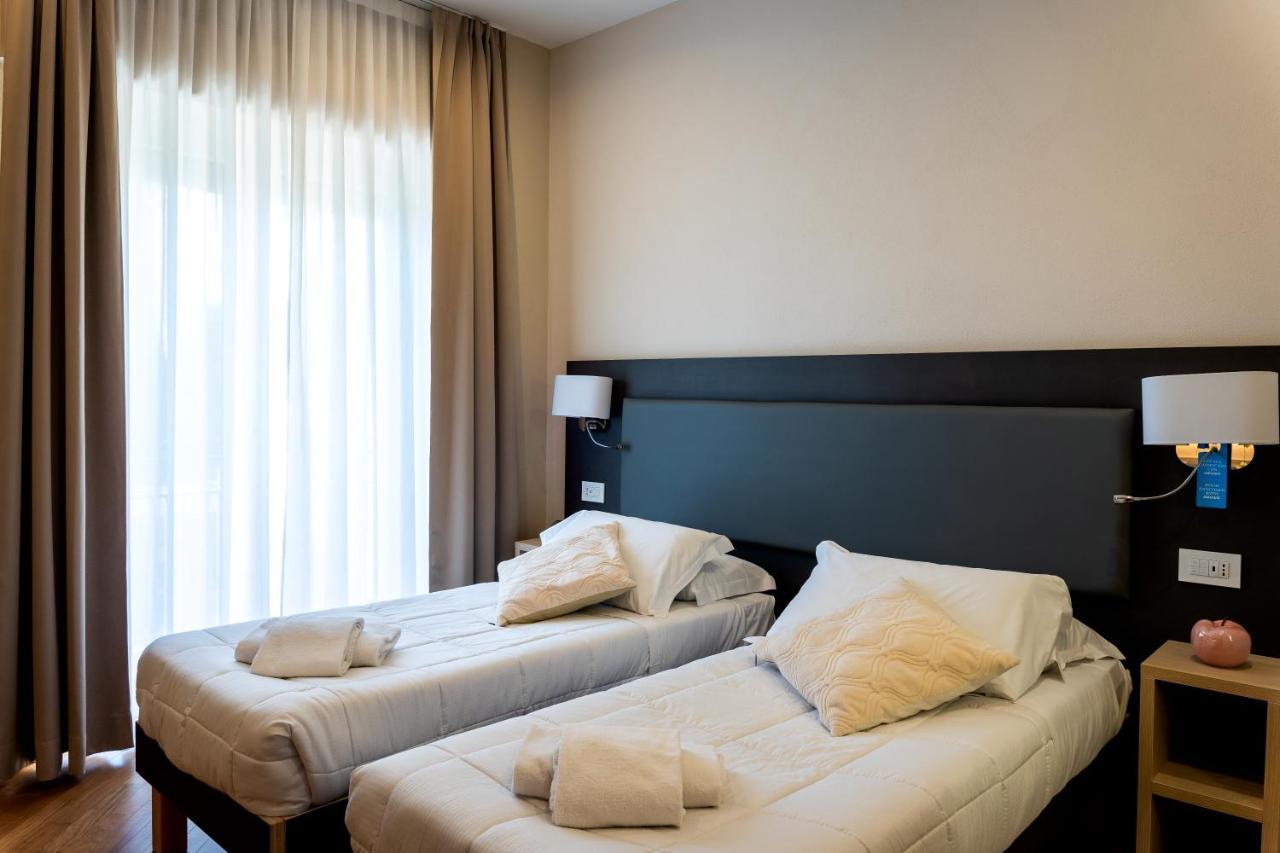 Hotel Victoria Coni Extérieur photo