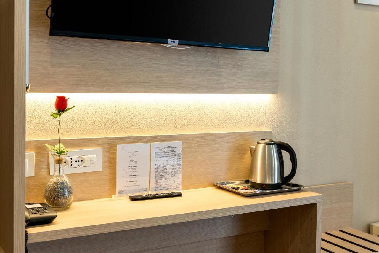 Hotel Victoria Coni Extérieur photo